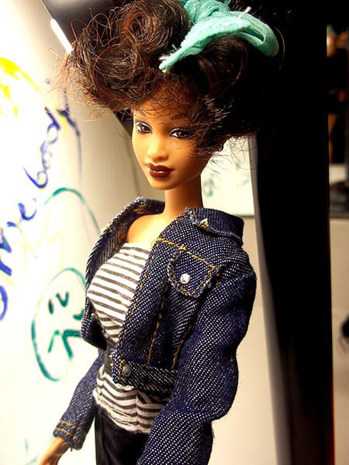 Whitney_Houston_Barbie_I_Wanna_Dance_1