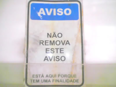 Não Roube Este Aviso