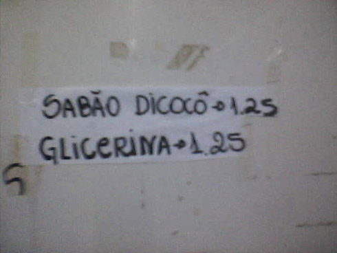 Placas desmotivacionais: Português fail