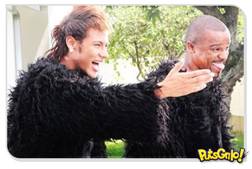 Neymar e Alexandre Pires: Clipe de Kong é polêmico assim?