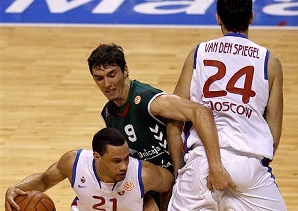 Imagem Estranha: Que Basquete é Esse?