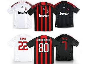 Ronaldinho no Milan: Camisa 80?