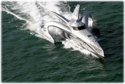 Imagem Curiosa: Earthrace = Nave ou Navio?